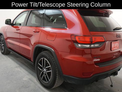 Used 2018 Jeep Grand Cherokee Trailhawk w/ Trailhawk Luxury Group image 6