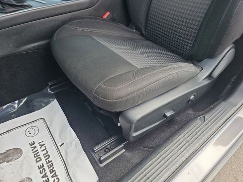 Used 2019 Dodge Challenger SXT w/ Blacktop Package RWD image 31