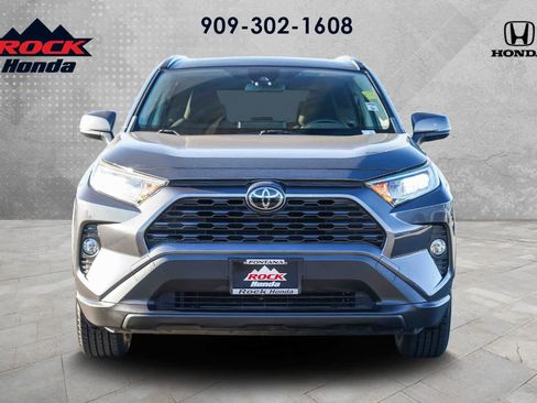 Used 2019 Toyota RAV4 XLE image 4
