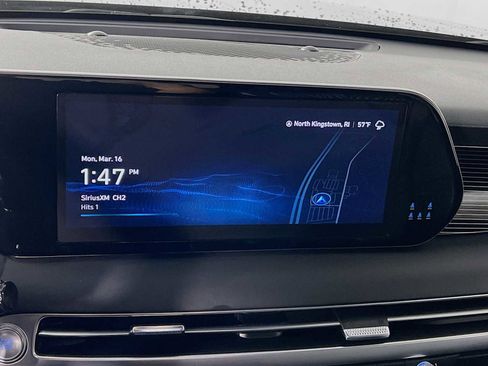 Used 2023 Hyundai Palisade Calligraphy image 13