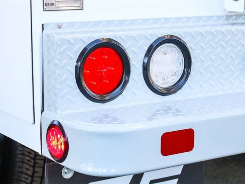 New 2026 Ford F350 XL w/ XL Chrome Package image 10