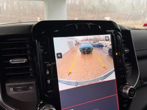 Used 2023 RAM 1500 Laramie image 23