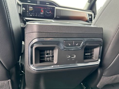 Certified 2026 GMC Sierra 1500 Denali AWD/4WD image 36