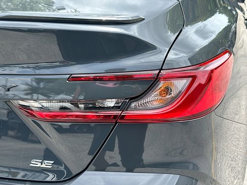 Used 2025 Toyota Camry SE w/ Convenience Package FWD image 30