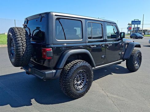 Used 2026 Jeep Wrangler Unlimited Rubicon AWD/4WD image 6
