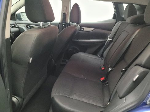 Used 2021 Nissan Rogue Sport S FWD image 18