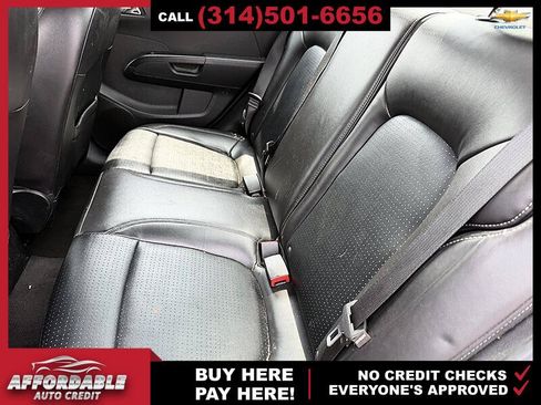 Used 2018 Chevrolet Sonic Premier FWD image 11