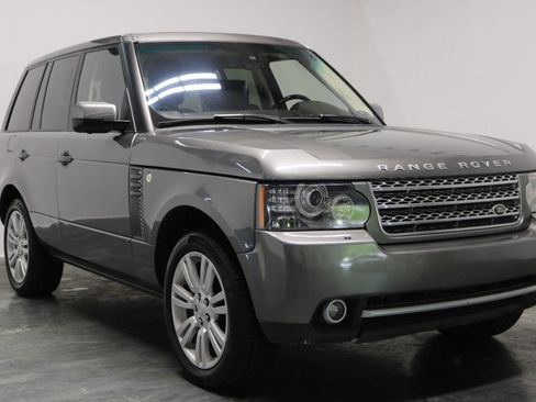 Used 2011 Land Rover Range Rover Supercharged AWD/4WD image 4