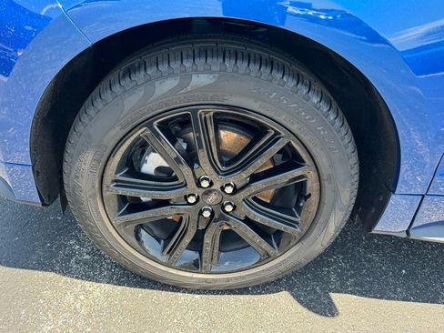 Used 2024 Ford Edge ST-Line image 7