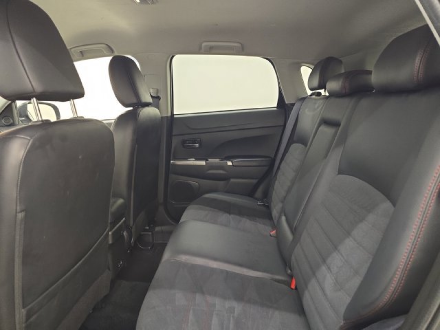 Used 2024 Mitsubishi Outlander Sport SE AWD/4WD image 16