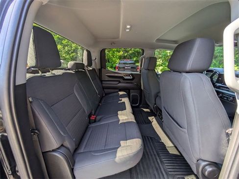 Used 2022 Chevrolet Silverado 1500 LT image 33