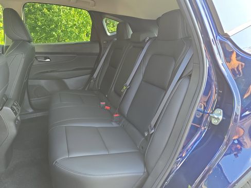 New 2025 Nissan Murano SV image 16