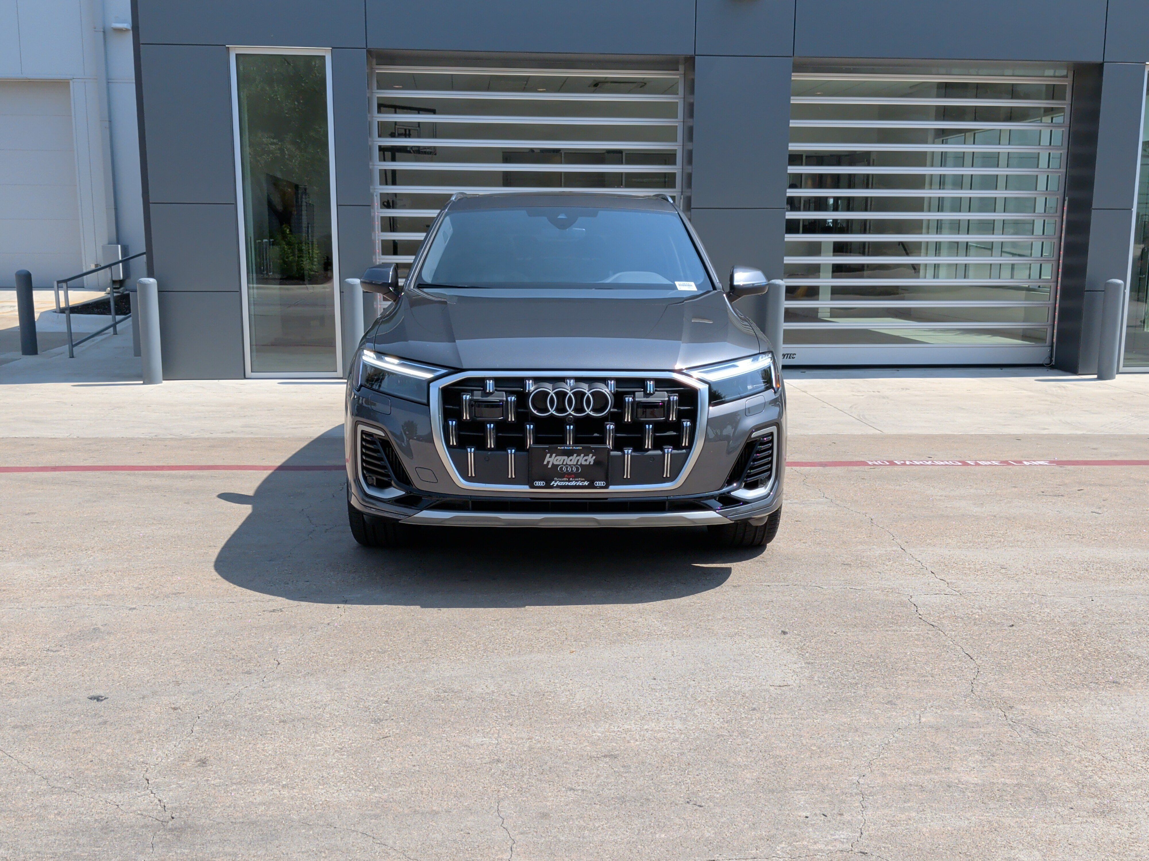 Used 2026 Audi Q7 3.0T Premium Plus w/ Premium Plus Package AWD/4WD image 3