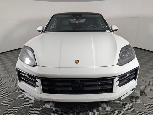 New 2026 Porsche Cayenne Coupe AWD/4WD image 10