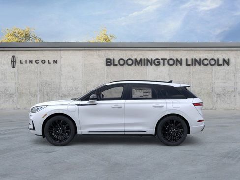 New 2025 Lincoln Corsair Grand Touring w/ Equipment Group 302A image 3