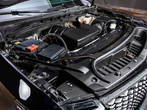 Used 2025 Cadillac Escalade Sport Platinum image 44