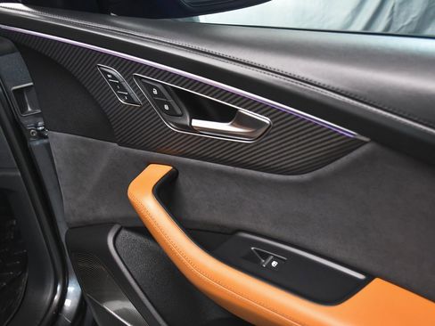 Used 2024 Audi RS Q8 w/ Black Optic Package image 27