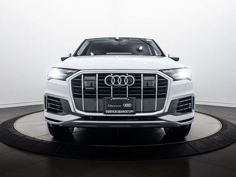Used 2023 Audi Q7 3.0T Premium Plus w/ Premium Plus Package AWD/4WD image 23