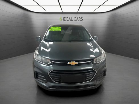 Used 2019 Chevrolet Trax LS w/ Tint and Cruise Package FWD image 2