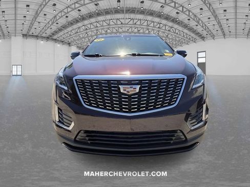 Used 2021 Cadillac XT5 Luxury FWD image 2