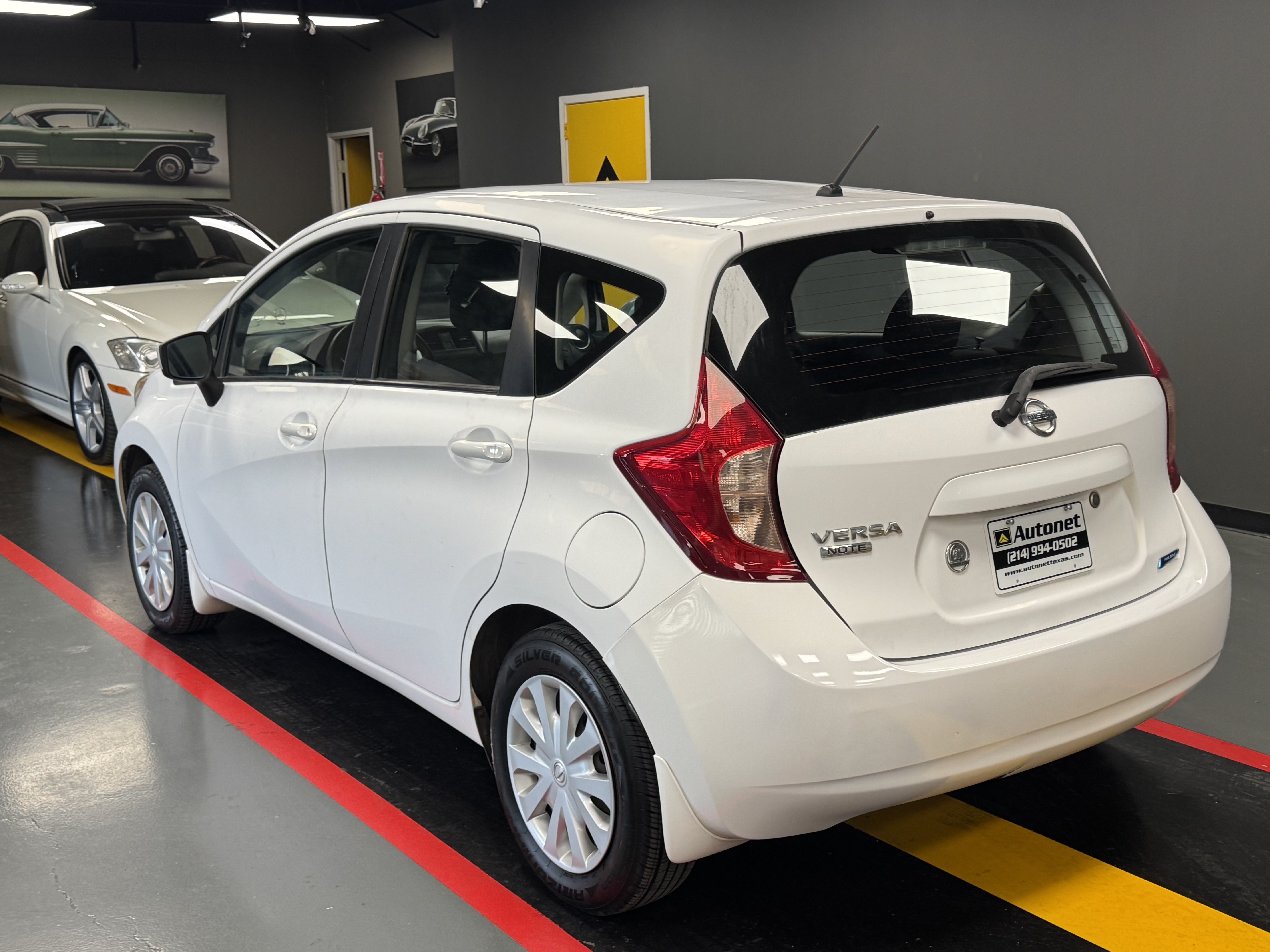 Used 2015 Nissan Versa Note S Plus FWD image 4