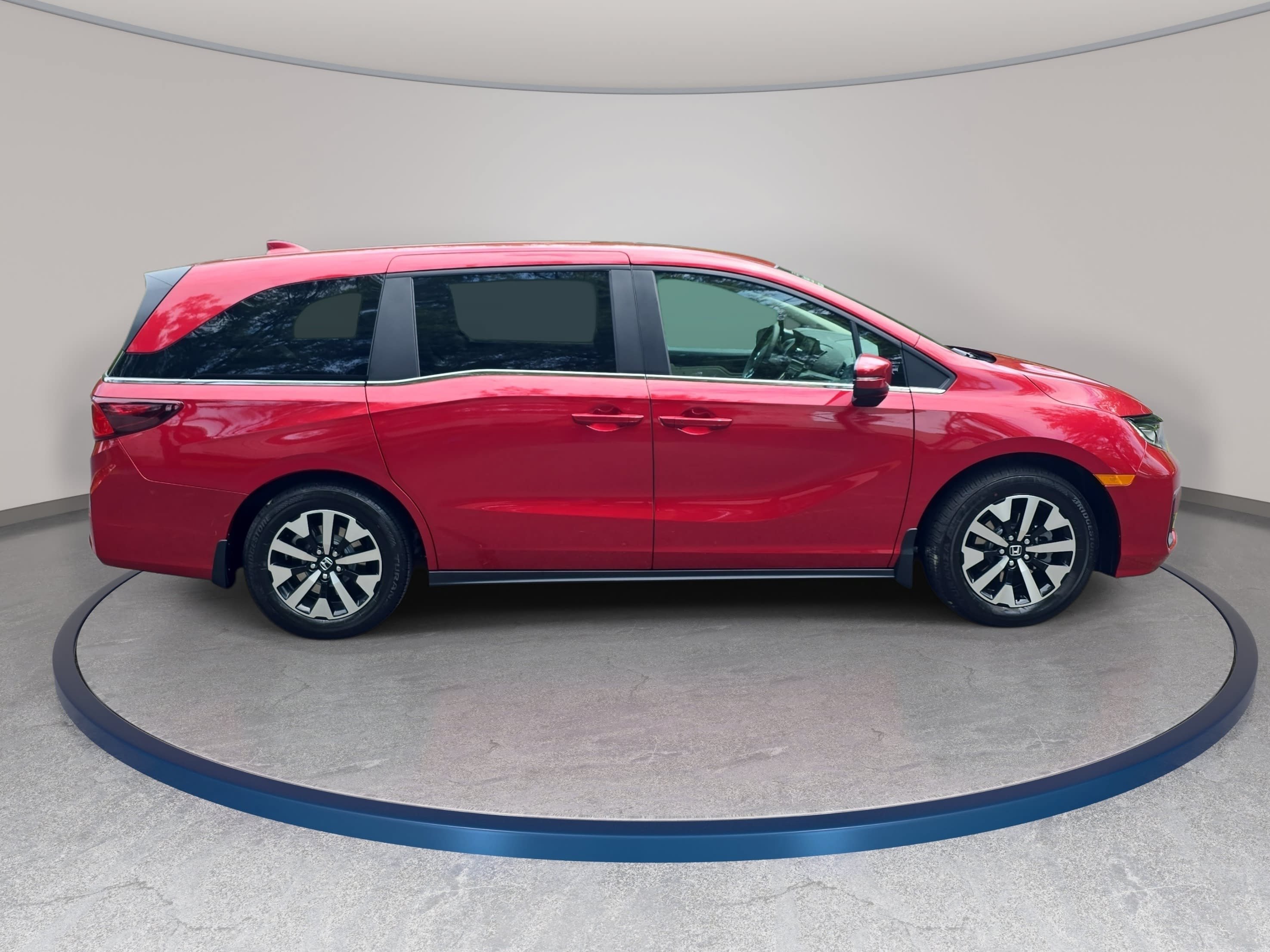 New 2026 Honda Odyssey EX-L image 4