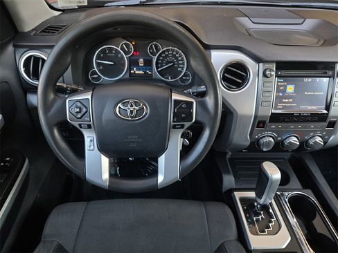 Used 2015 Toyota Tundra SR5 image 14