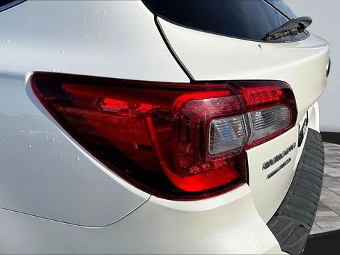 Used 2016 Subaru Outback 2.5i Limited AWD/4WD image 21