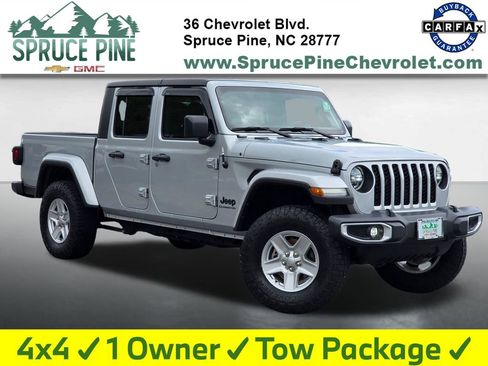 Used 2022 Jeep Gladiator Sport AWD/4WD image 1
