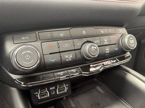 Used 2022 Dodge Durango R/T image 21