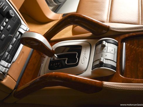 Used 2009 Porsche Cayenne Turbo S image 40