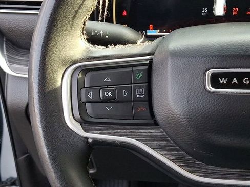 Used 2022 Jeep Wagoneer Series II image 25