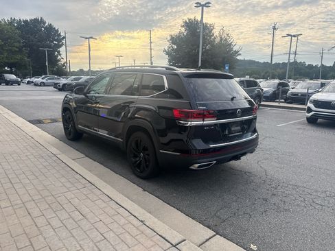 Certified 2021 Volkswagen Atlas SEL Premium AWD/4WD image 5