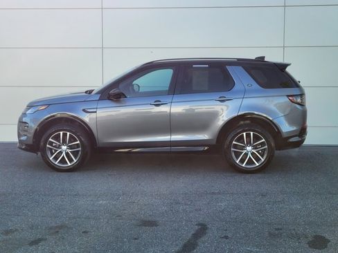 Used 2025 Land Rover Discovery Sport Dynamic SE image 2