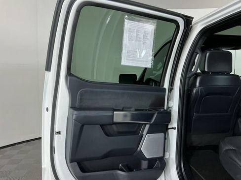 Certified 2025 Ford F150 Platinum AWD/4WD image 32