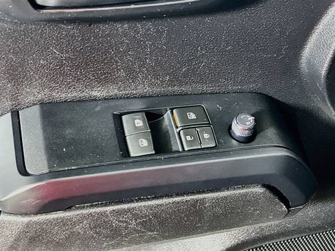 Certified 2022 Toyota Tacoma SR RWD image 16