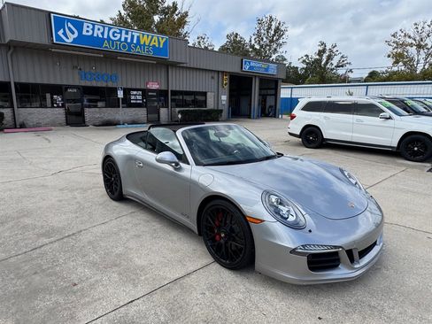 Used 2015 Porsche 911 Carrera GTS image 5
