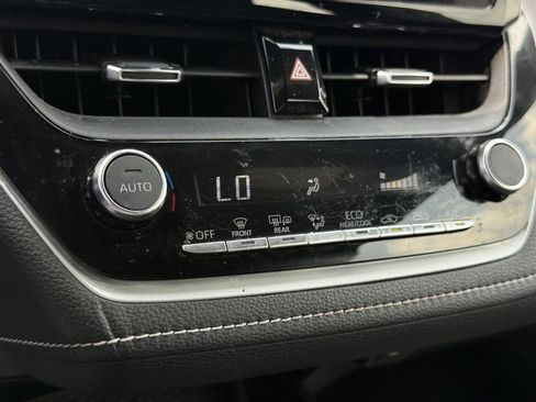 Used 2023 Toyota Corolla SE FWD image 20