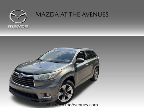 Used 2016 Toyota Highlander Limited Platinum AWD/4WD image 1