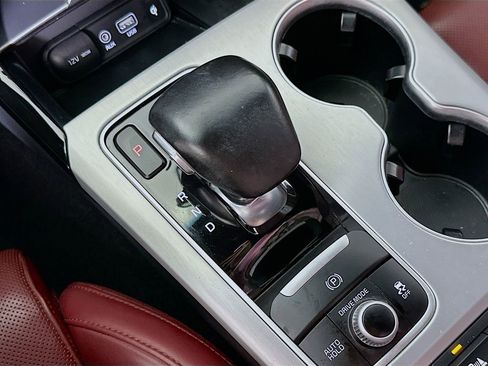 Used 2019 Kia Stinger GT2 image 31