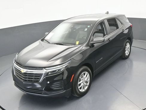 Used 2024 Chevrolet Equinox LS FWD image 43