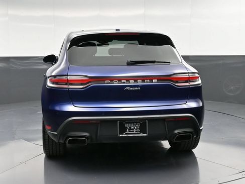 Certified 2023 Porsche Macan Turbo AWD/4WD image 7