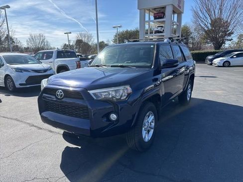 Used 2016 Toyota 4Runner SR5 Premium image 2