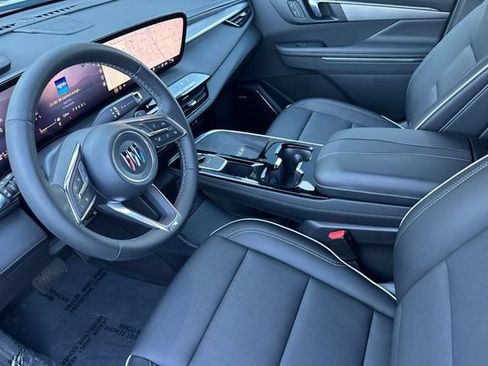Used 2025 Buick Enclave Preferred FWD image 10