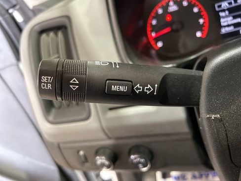 Used 2022 Chevrolet Colorado W/T AWD/4WD image 19
