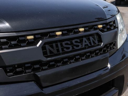Used 2018 Nissan Frontier SV w/ Value Truck Package RWD image 6