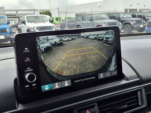 Used 2023 Honda Pilot EX-L image 23