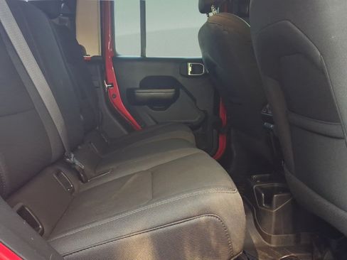 Used 2021 Jeep Gladiator Sport AWD/4WD image 27