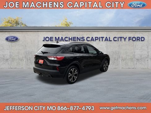 Certified 2022 Ford Escape SEL w/ SEL Stealth AWD Package image 7