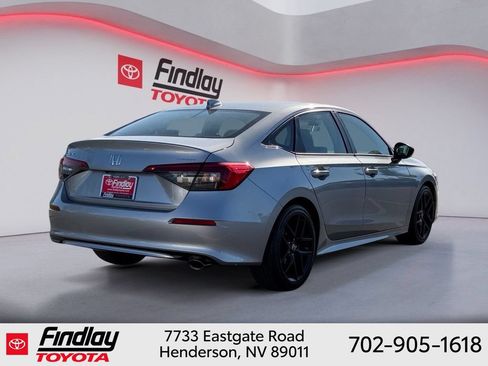 Used 2024 Honda Civic Sport image 3
